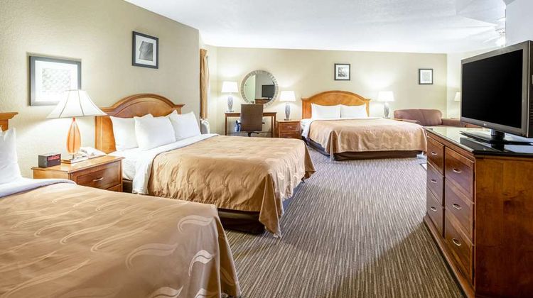 Quality Inn Keystone Suite
