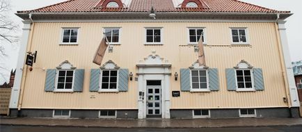 Home Hotel Uman Exterior