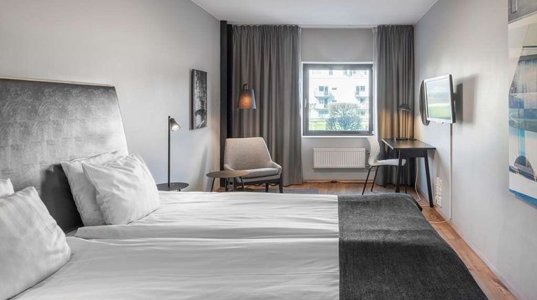 <b>Quality Hotel 11 Room</b>. Images powered by <a href="https://iceportal.shijigroup.com/" title="IcePortal" target="_blank">IcePortal</a>.