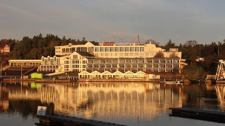 Stenungsbaden Yacht Club, Ascend Collect Exterior