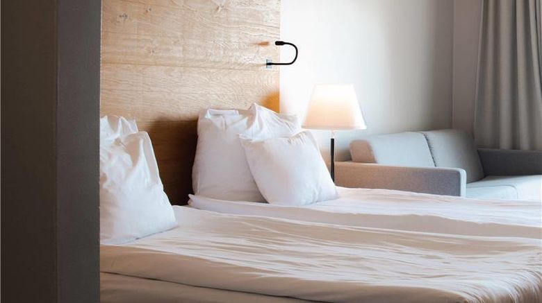 <b>Selma Spa, Ascend Collection Hotel Room</b>. Images powered by <a href="https://iceportal.shijigroup.com/" title="IcePortal" target="_blank">IcePortal</a>.