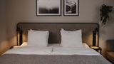 <b>Home Hotel Etage Room</b>. Images powered by <a href="https://iceportal.shijigroup.com/" title="IcePortal" target="_blank">IcePortal</a>.