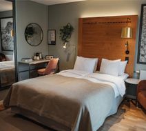 Home Hotel Temperance Room