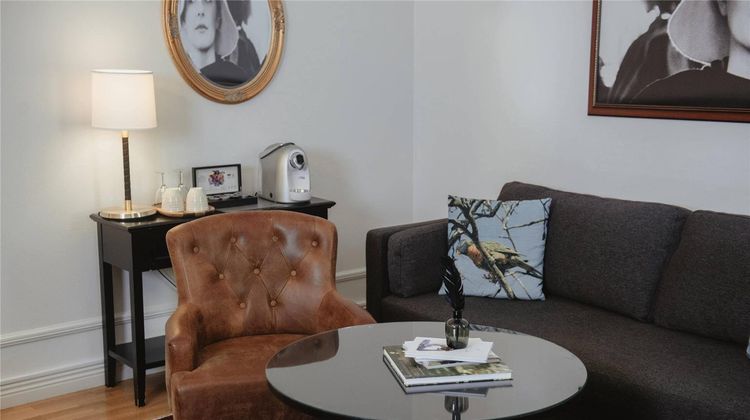 Home Hotel Drott Suite