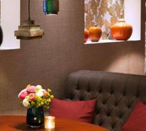 Home Hotel Wellington Lobby