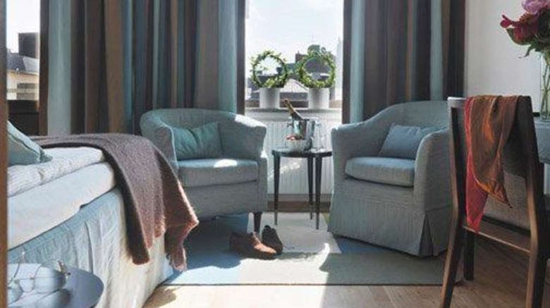 <b>Home Hotel Wellington Room</b>. Images powered by <a href="https://iceportal.shijigroup.com/" title="IcePortal" target="_blank">IcePortal</a>.
