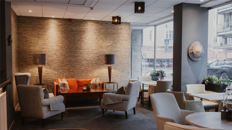 <b>Home Hotel Wellington Lobby</b>. Images powered by <a href="https://iceportal.shijigroup.com/" title="IcePortal" target="_blank">IcePortal</a>.