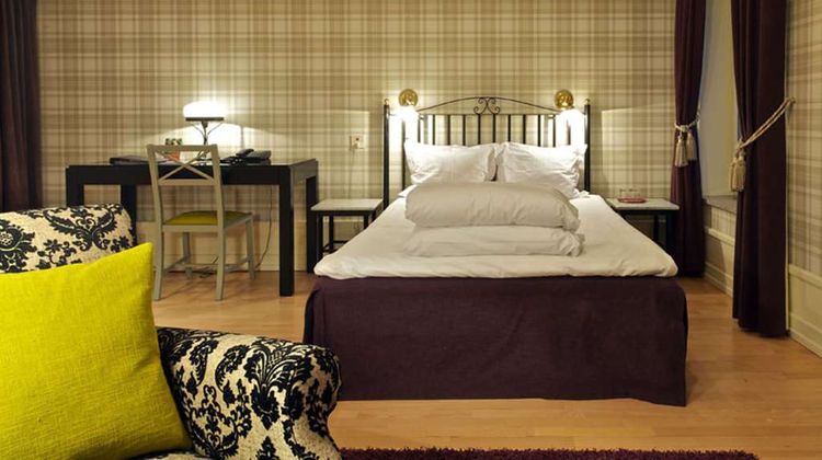 Clarion Hotel Room