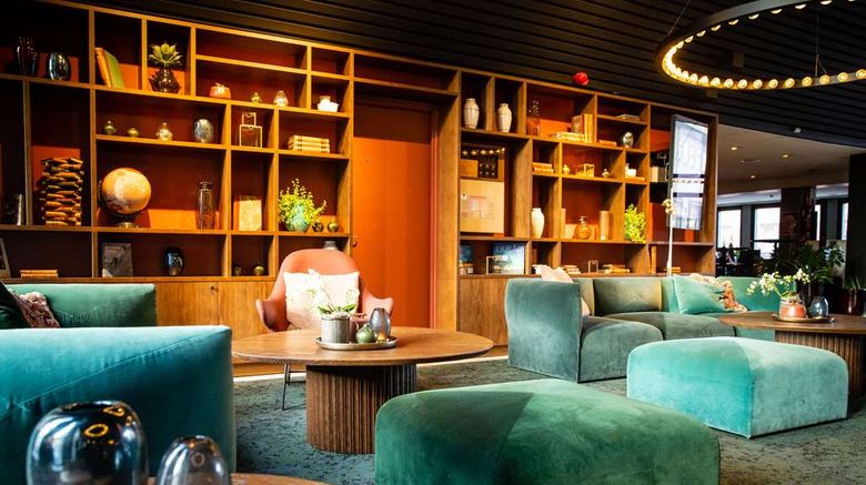 <b>Clarion Hotel Grand Ostersund Lobby</b>. Images powered by <a href="https://iceportal.shijigroup.com/" title="IcePortal" target="_blank">IcePortal</a>.