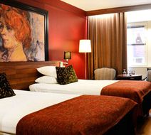 Clarion Hotel Winn Room