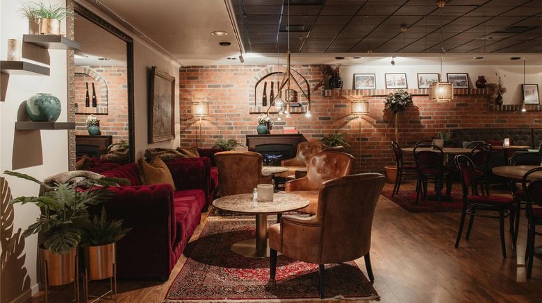 <b>Home Hotel Cardinal Restaurant</b>. Images powered by <a href="https://iceportal.shijigroup.com/" title="IcePortal" target="_blank">IcePortal</a>.