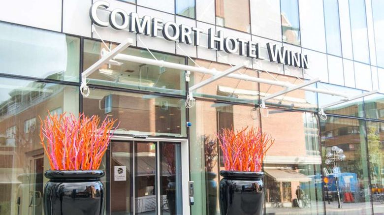 <b>Comfort Hotel Winn Exterior</b>. Images powered by <a href="https://iceportal.shijigroup.com/" title="IcePortal" target="_blank">IcePortal</a>.