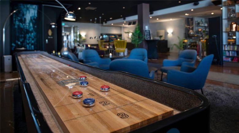 <b>Quality Hotel Sundsvall City Lobby</b>. Images powered by <a href="https://iceportal.shijigroup.com/" title="IcePortal" target="_blank">IcePortal</a>.