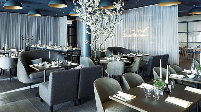 <b>Quality Hotel View Restaurant</b>. Images powered by <a href="https://iceportal.shijigroup.com/" title="IcePortal" target="_blank">IcePortal</a>.