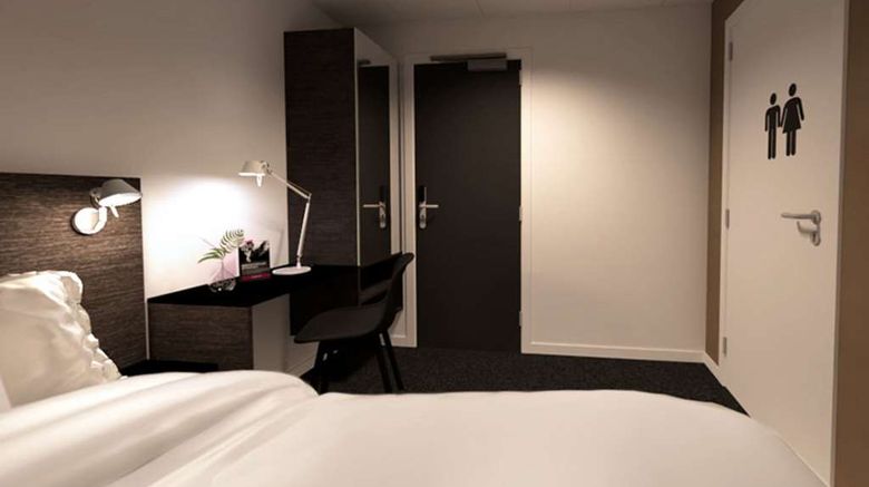 <b>Clarion Hotel Sense Room</b>. Images powered by <a href="https://iceportal.shijigroup.com/" title="IcePortal" target="_blank">IcePortal</a>.