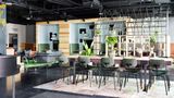 <b>Comfort Hotel Vasteras Lobby</b>. Images powered by <a href="https://iceportal.shijigroup.com/" title="IcePortal" target="_blank">IcePortal</a>.