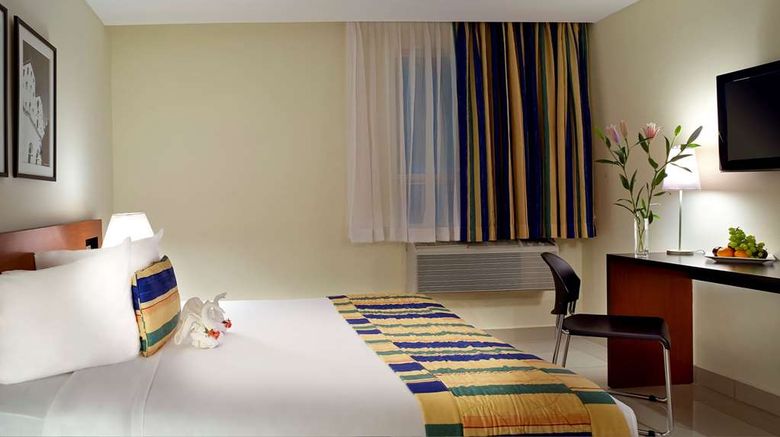 <b>Comfort Inn Real San Miguel Room</b>. Images powered by <a href="https://iceportal.shijigroup.com/" title="IcePortal" target="_blank">IcePortal</a>.