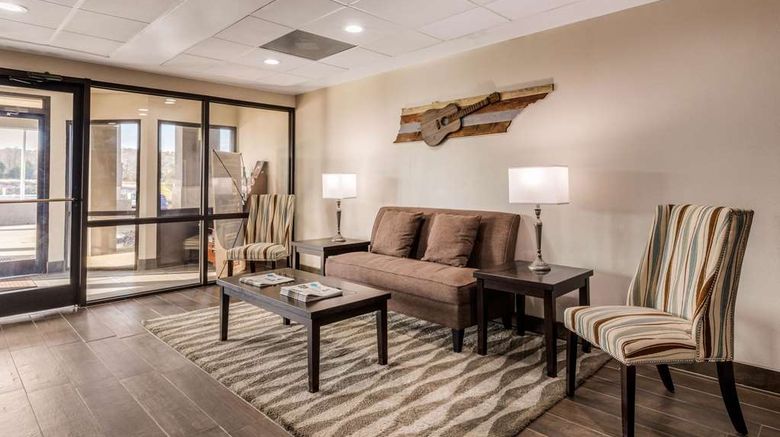 <b>Quality Inn Gordonsville Lobby</b>. Images powered by <a href="https://iceportal.shijigroup.com/" title="IcePortal" target="_blank">IcePortal</a>.