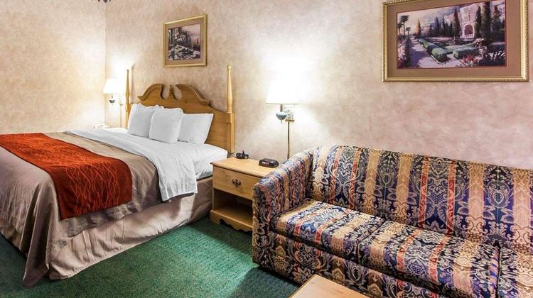 Econo Lodge Newport West Room