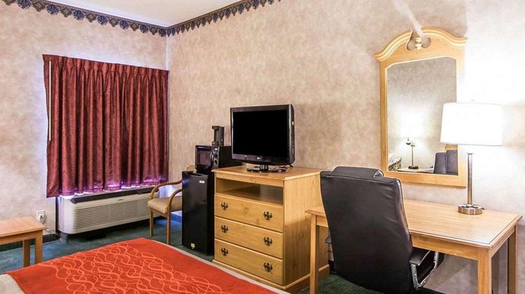 Econo Lodge Newport West Room