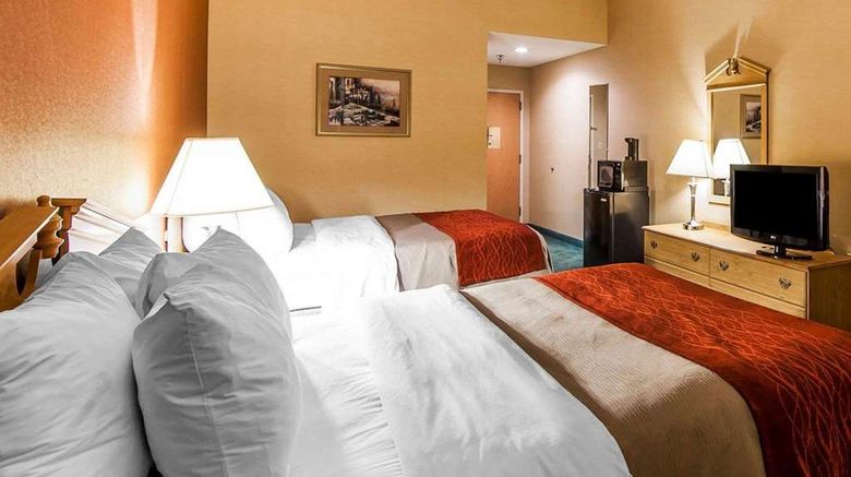 <b>Econo Lodge Newport West Room</b>. Images powered by <a href="https://iceportal.shijigroup.com/" title="IcePortal" target="_blank">IcePortal</a>.