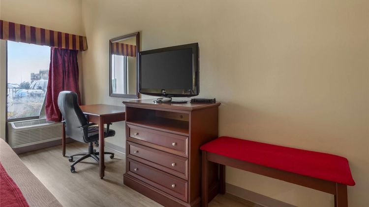 Econo Lodge Newport West Room