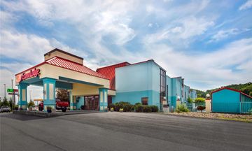 Econo Lodge Newport West