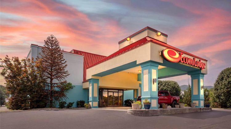 Econo Lodge Newport West Exterior
