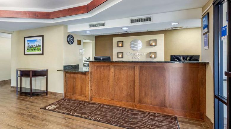 <b>Comfort Inn Lobby</b>. Images powered by <a href="https://iceportal.shijigroup.com/" title="IcePortal" target="_blank">IcePortal</a>.