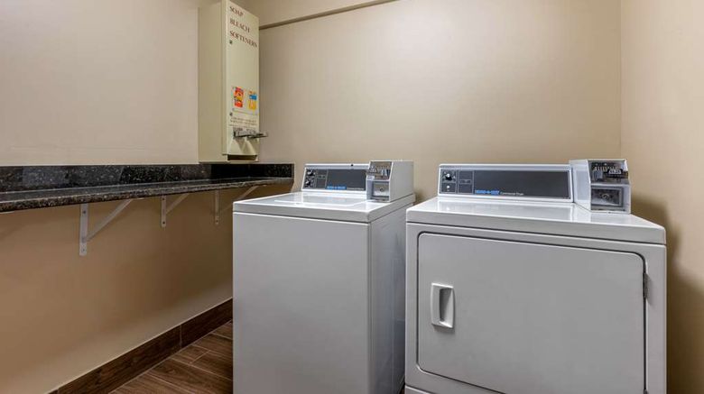 <b>Comfort Inn Other</b>. Images powered by <a href="https://iceportal.shijigroup.com/" title="IcePortal" target="_blank">IcePortal</a>.