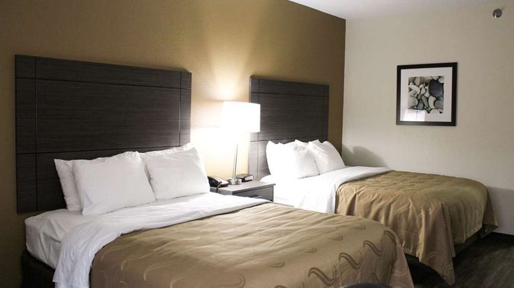 Quality Inn Clinton Room