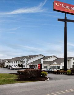 Econo Lodge Inn and Suites Dickson