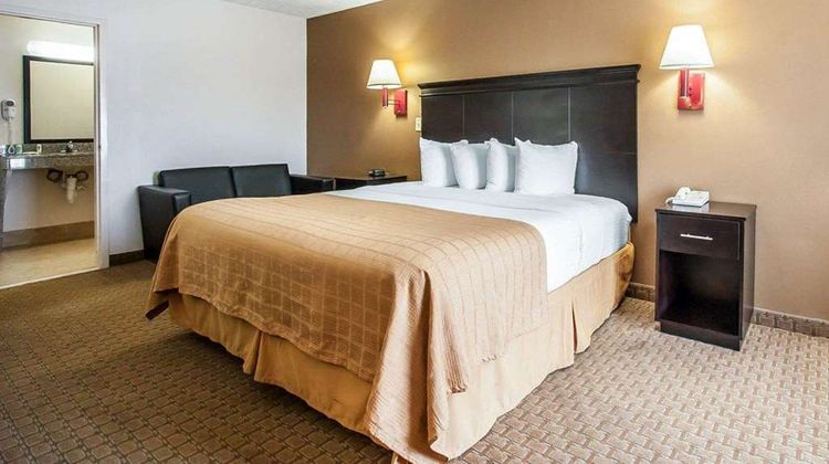 Quality Inn Room