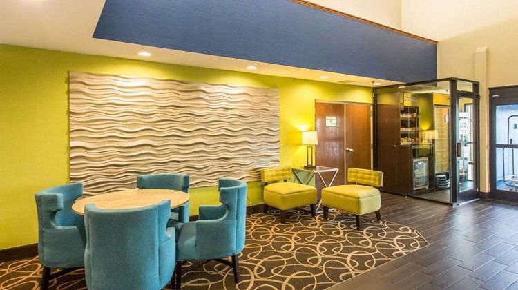 Comfort Suites Lobby