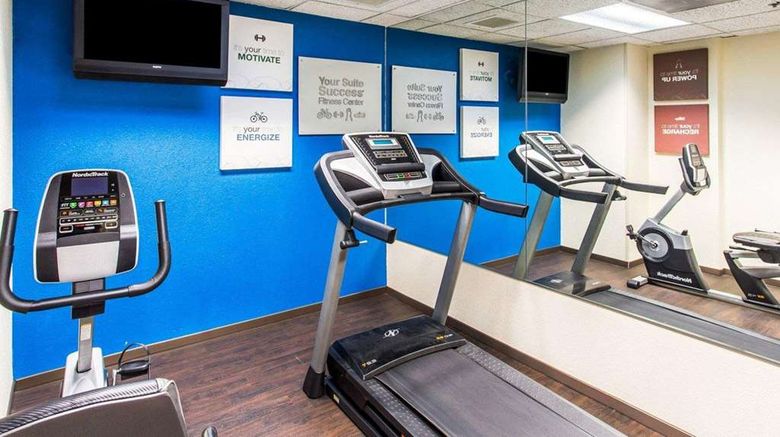 <b>Comfort Suites Health</b>. Images powered by <a href="https://iceportal.shijigroup.com/" title="IcePortal" target="_blank">IcePortal</a>.