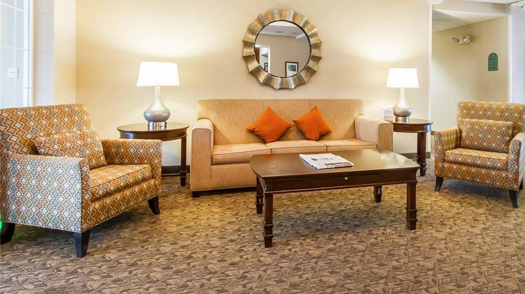MainStay Suites Brentwood Lobby