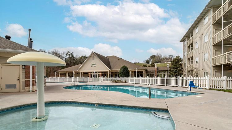 LeConte Hotel & Convention Center Pool