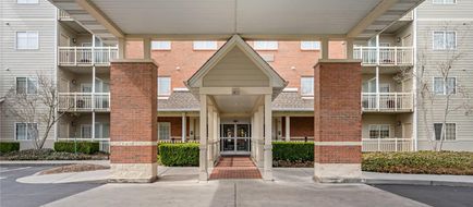LeConte Hotel & Convention Center Exterior