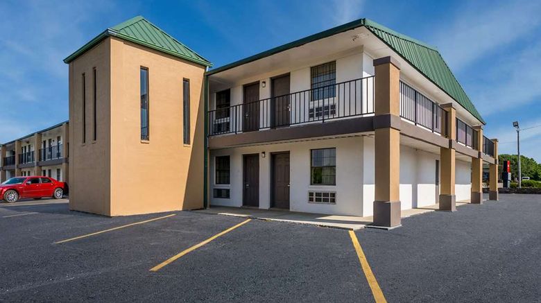 <b>Quality Inn Exterior</b>. Images powered by <a href="https://iceportal.shijigroup.com/" title="IcePortal" target="_blank">IcePortal</a>.