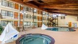 <b>Quality Inn & Suites River Suites Pool</b>. Images powered by <a href="https://iceportal.shijigroup.com/" title="IcePortal" target="_blank">IcePortal</a>.