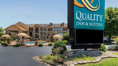 Quality Inn & Suites River Suites