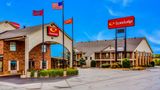 <b>Econo Lodge Lebanon Exterior</b>. Images powered by <a href="https://iceportal.shijigroup.com/" title="IcePortal" target="_blank">IcePortal</a>.