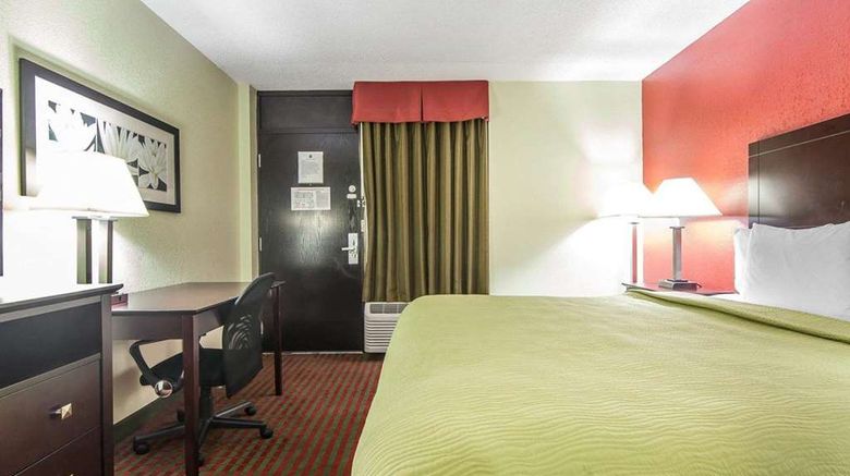 <b>Quality Inn Sweetwater West Suite</b>. Images powered by <a href="https://iceportal.shijigroup.com/" title="IcePortal" target="_blank">IcePortal</a>.