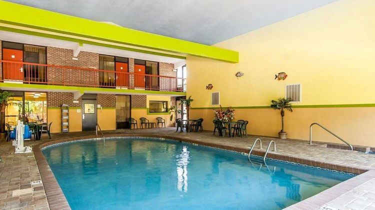 Quality Inn Sweetwater West Pool