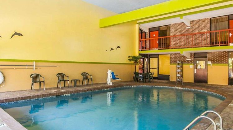 Quality Inn Sweetwater West Pool