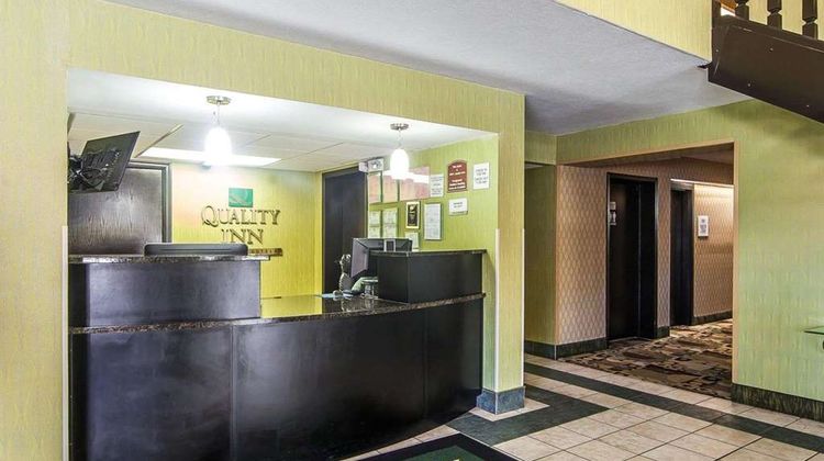 Quality Inn Sweetwater West Lobby