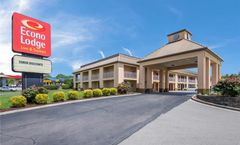 Econo Lodge Inn and Suites Knoxville East