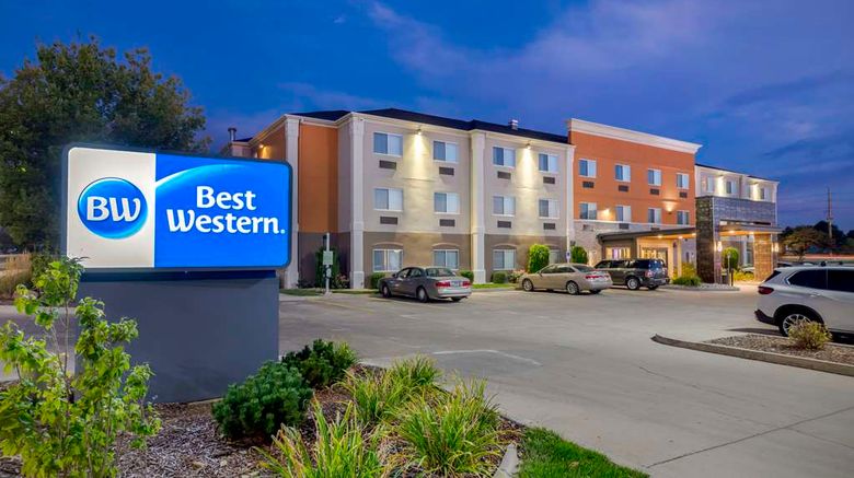 <b>Best Western Greeley Exterior</b>. Images powered by <a href="https://iceportal.shijigroup.com/" title="IcePortal" target="_blank">IcePortal</a>.