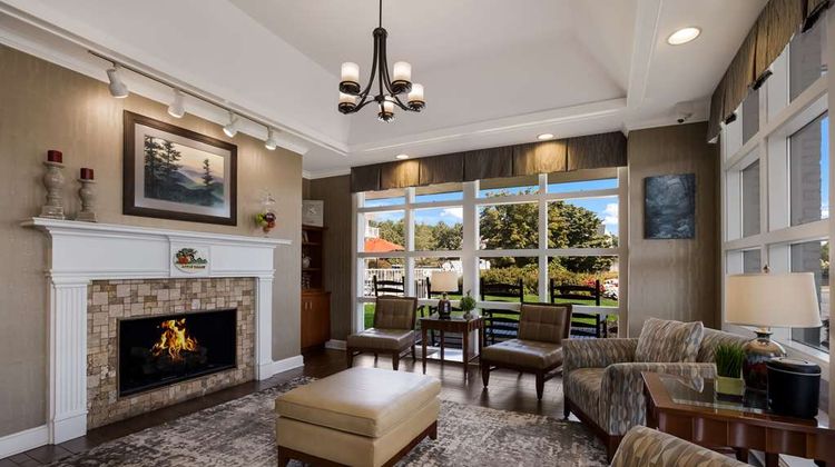 The Inn at Apple Valley, Ascend Hotel Lobby