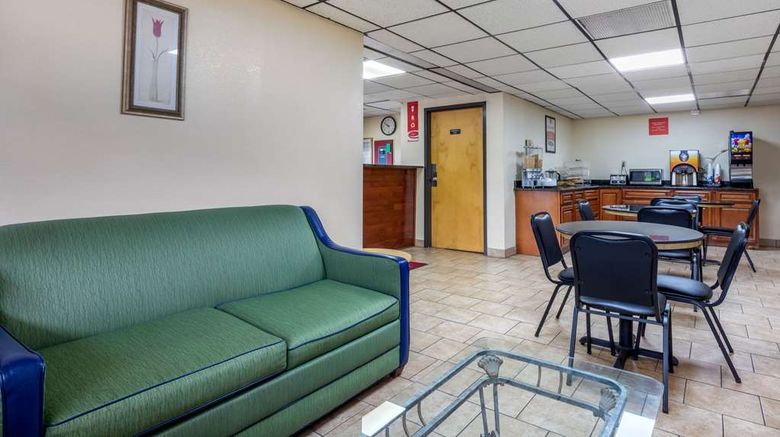 <b>Econo Lodge Chattanooga Northeast - Ooltewah Lobby</b>. Images powered by <a href="https://iceportal.shijigroup.com/" title="IcePortal" target="_blank">IcePortal</a>.